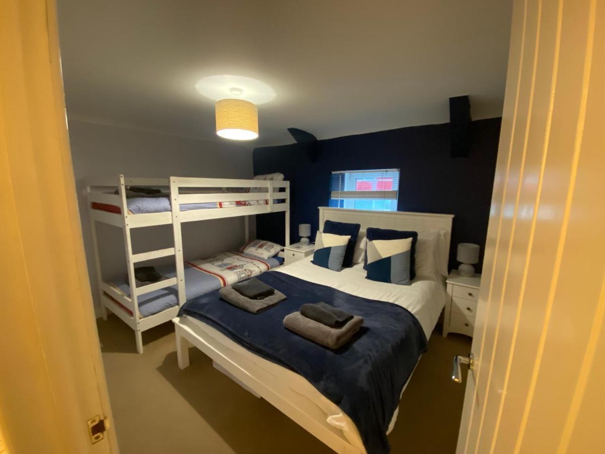 Sands Reach, Dog Friendly Tenby House Екстер'єр фото