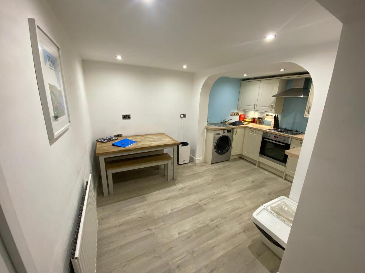 Sands Reach, Dog Friendly Tenby House Екстер'єр фото